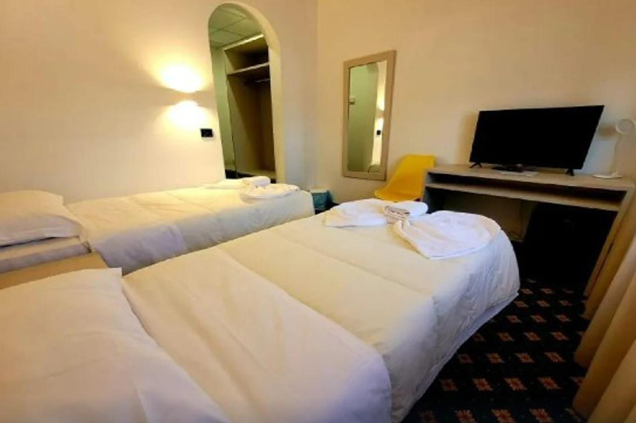Hotel Azzano Decimo Dış mekan fotoğraf